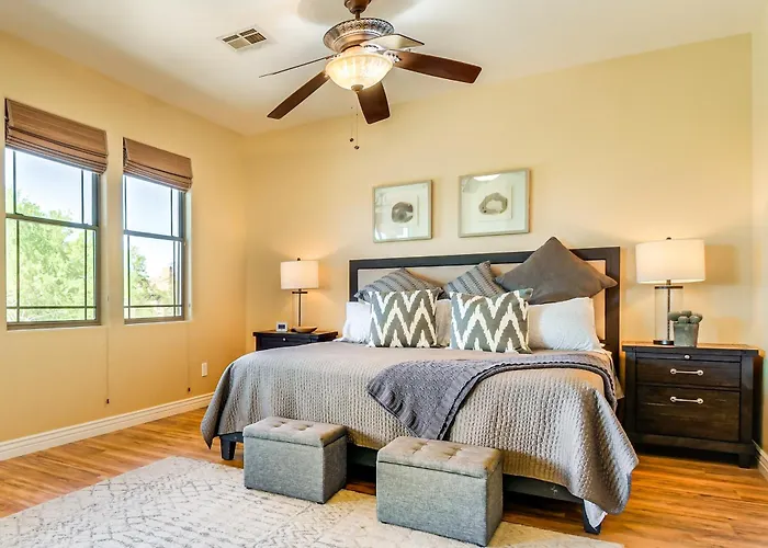 Holiday home 7 Mi To Tpc Scottsdale: W/ Pool Scottsdale